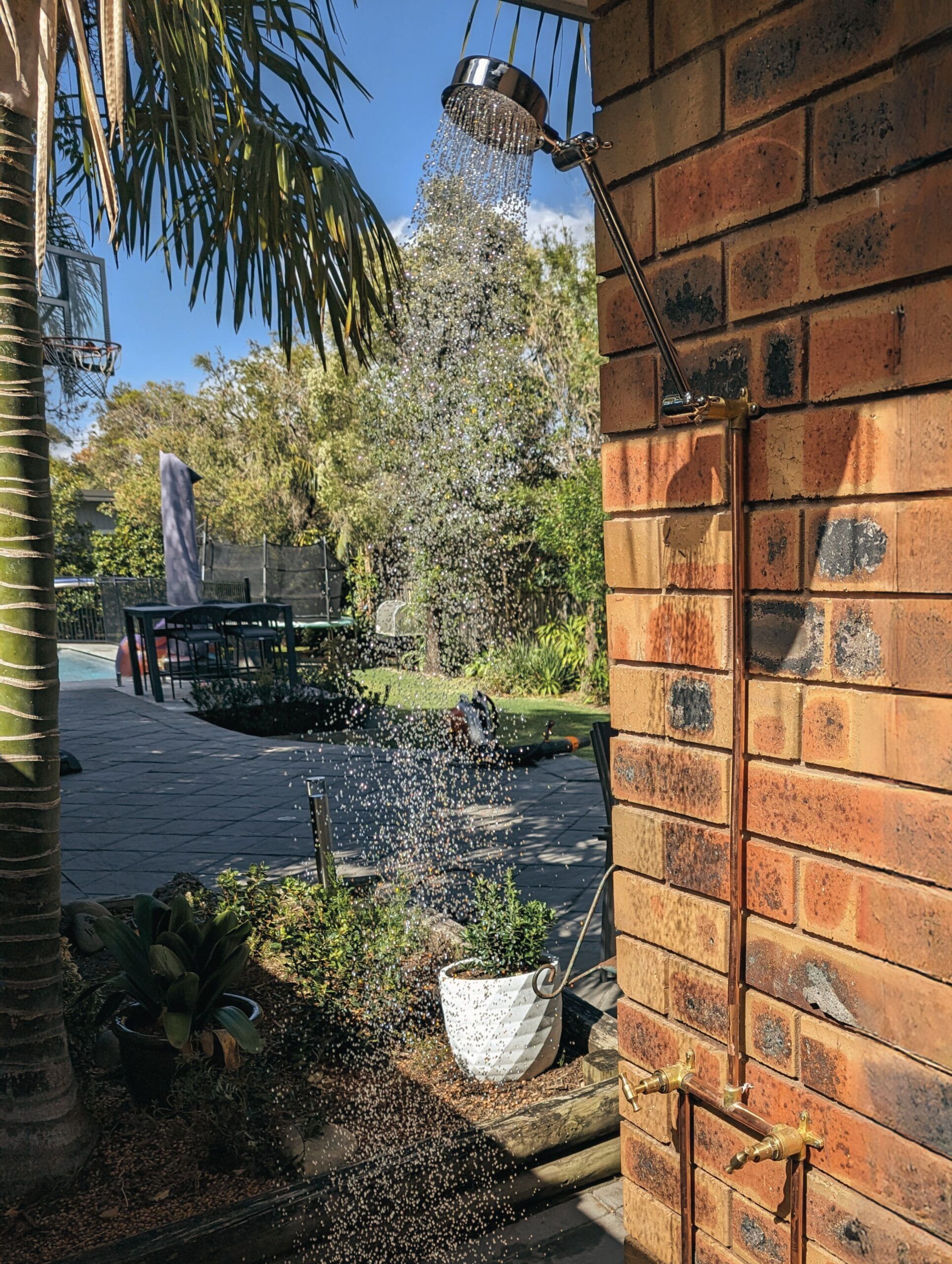 Outdoor shower in Mona Vale
